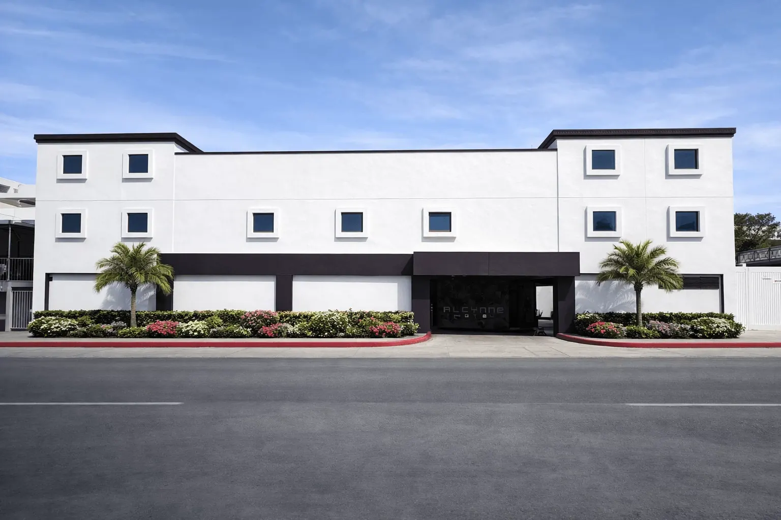 Fachada del Hotel Alcynne en Tijuana