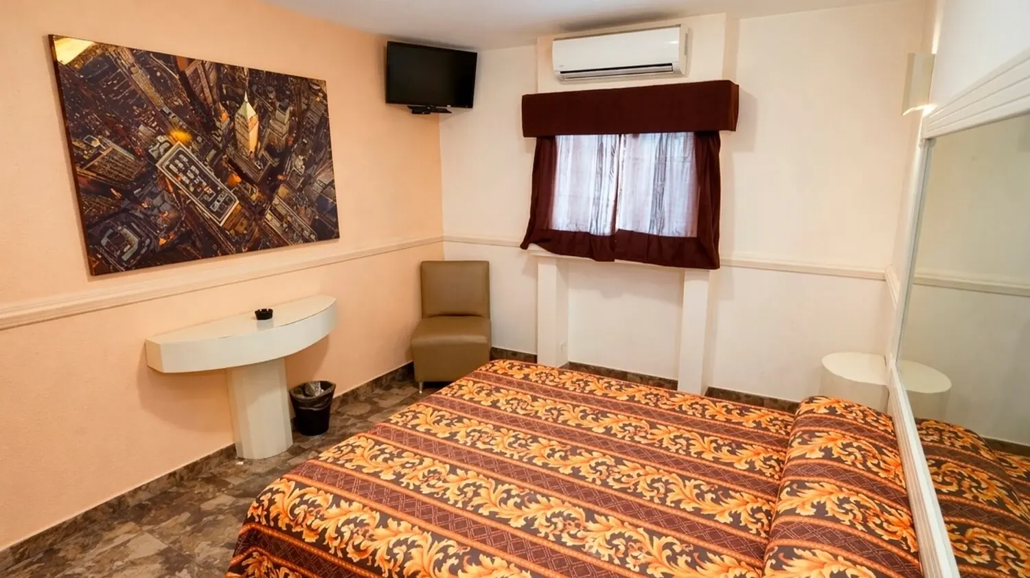 Hotel Alcynne